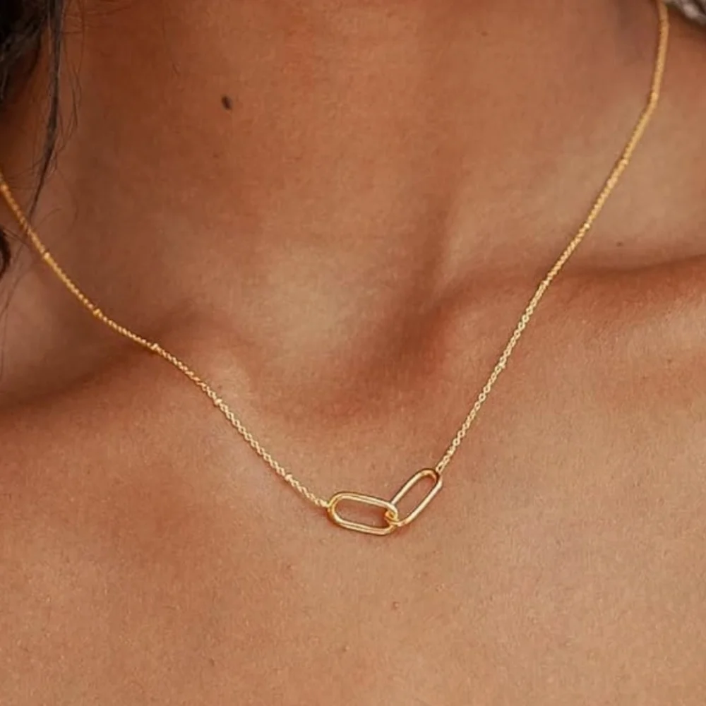 Gold Necklace for Women Trendy 14K Gold Plated Dainty Paper Clip Necklace - Picture 2 of 7